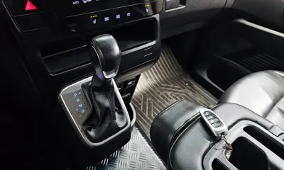 Hyundai Staria 2023, 95609 км, за 15534.12 USD - фото 9