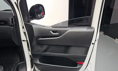 Hyundai Staria 2023, 95609 км, за 15534.12 USD - фото 25