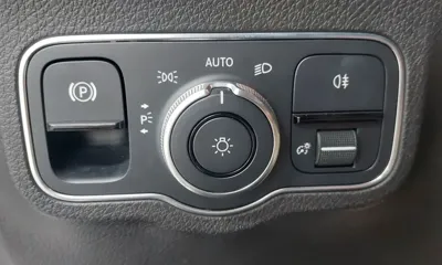 Mercedes-Benz GLB-Class 2021, 55872 км, за 23662.48 USD - фото 19