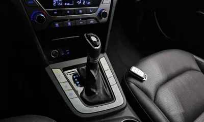 Hyundai Avante 2017, 109891 км, за 8205.33 USD - фото 9