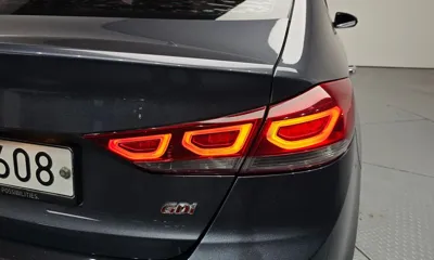 Hyundai Avante 2017, 109891 км, за 8205.33 USD - фото 23