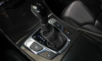 Hyundai Grandeur 2016, 30476 км, за 5785.61 USD - фото 9