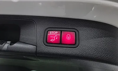 Mercedes-Benz GLA-Class 2023, 28737 км, за 26052.13 USD - фото 27