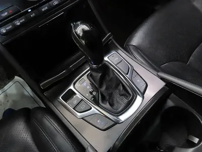Hyundai Grandeur 2015, 179316 км, за 3635.65 USD - фото 9