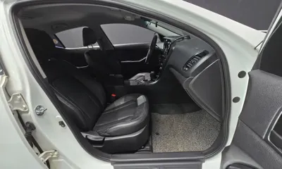 Kia K5 2012, 153661 км, за 2605.86 USD - фото 11