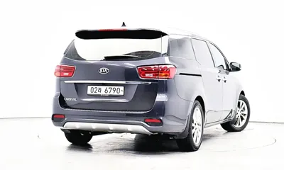 Kia Canival 2019, 89260 км, за 9511.41 USD