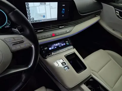 Hyundai Grandeur 2022, 77754 км, за 16195.15 USD - фото 9
