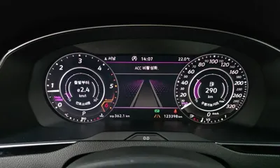 Volkswagen Arteon 2019, 123398 км, за 13586.42 USD - фото 8