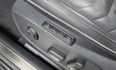 Volkswagen Arteon 2019, 123398 км, за 13586.42 USD - фото 16