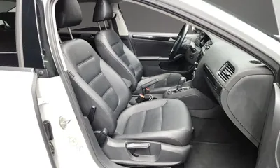 Volkswagen Jetta 2015, 173929 км, за 3216.49 USD - фото 11