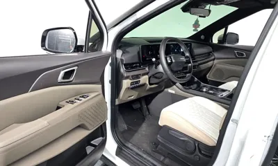 Kia Canival 2025, 6679 км, за 32755.68 USD - фото 10