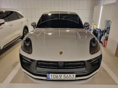 Porsche Macan · 2024 год