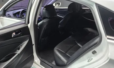 Hyundai Sonata 2014, 145939 км, за 3413.42 USD - фото 26