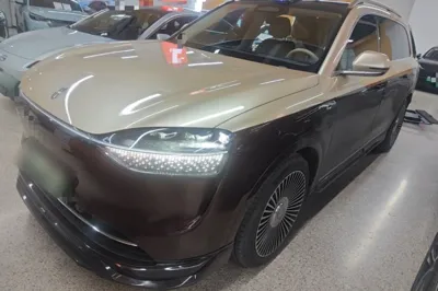 Hima AITO M9 · 2024 год