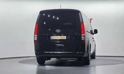 Hyundai Staria 2023, 61927 км, за 17759.58 USD