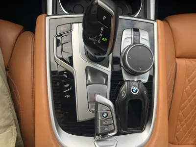 BMW 7-Series 2020, 62670 км, за 36951.37 USD - фото 20