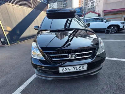 Kia Canival 2010, 80800 км, за 5907.84 USD
