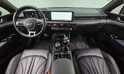 Kia K5 2025, 13404 км, за 28586.3 USD - фото 7