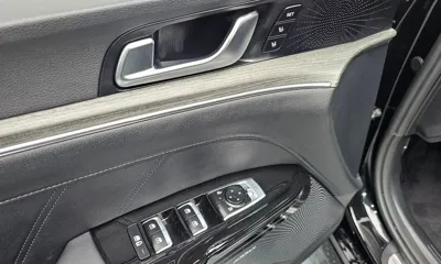 Kia K5 2025, 13404 км, за 28586.3 USD - фото 28