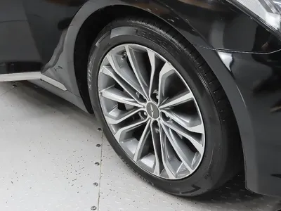 Hyundai Genesis 2015, 167143 км, за 4553.74 USD
