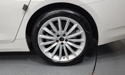 BMW 5-Series 2023, 38121 км, за 27241.7 USD - фото 21