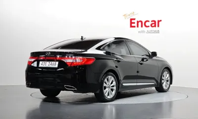 Hyundai Grandeur 2011, 126411 км, за 3444.68 USD