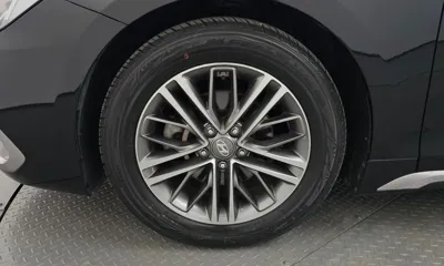 Hyundai Grandeur 2018, 96389 км, за 9655.8 USD