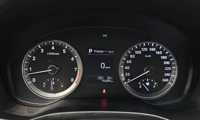 Hyundai Grandeur 2018, 96389 км, за 9655.8 USD - фото 8