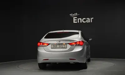 Hyundai Avante 2012, 119239 км, за 3106.2 USD