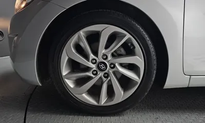 Hyundai Avante 2012, 119239 км, за 3106.2 USD