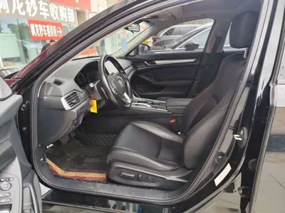 Honda Accord 2023, 43200 км, за 16450.53 USD
