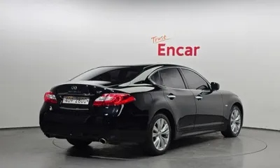 Infiniti M 2011, 135752 км, за 1820.19 USD