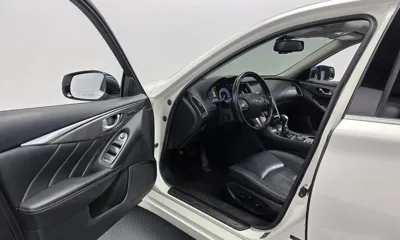 Infiniti Q50 2016, 116867 км, за 3835.4 USD - фото 10