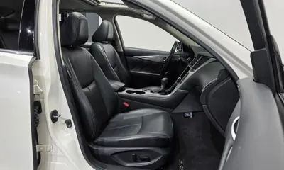 Infiniti Q50 2016, 116867 км, за 3835.4 USD - фото 11