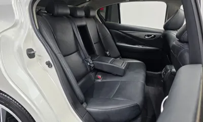 Infiniti Q50 2016, 116867 км, за 3835.4 USD - фото 12