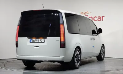 Hyundai Staria 2022, 137945 км, за 19682.85 USD