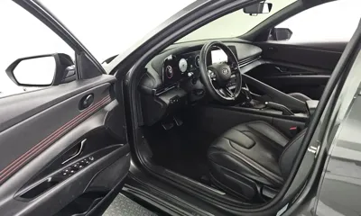 Hyundai Avante 2022, 88759 км, за 11152.96 USD - фото 11