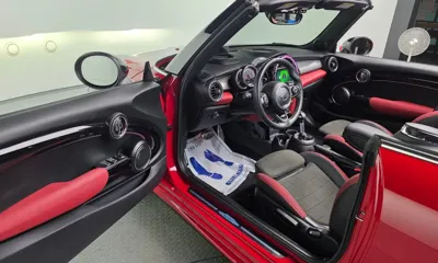 MINI Cooper Convertible 2019, 60202 км, за 13815.45 USD - фото 11