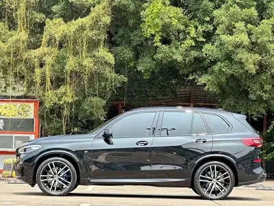 BMW X5 (Import) 2021, 60000 км, за 63241.71 USD - фото 20