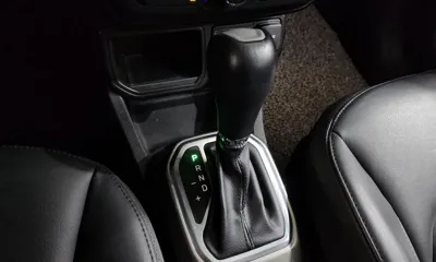 Jeep Renegade 2020, 119010 км, за 8024.34 USD - фото 9