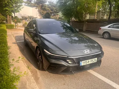 Hyundai Avante 2024, 11000 км, за 6739.35 USD