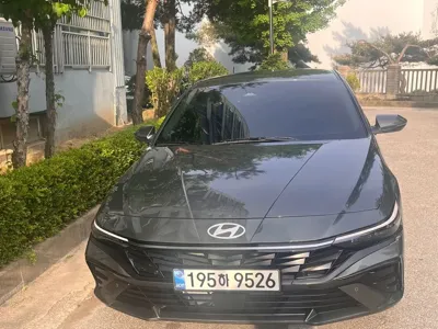 Hyundai Avante 2024, 11000 км, за 6739.35 USD
