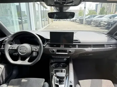 Audi A4L 2022, 26000 км, за 25018.76 USD - фото 6