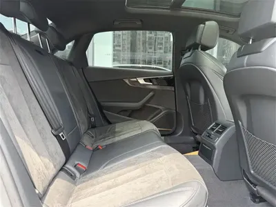 Audi A4L 2022, 26000 км, за 25018.76 USD - фото 7