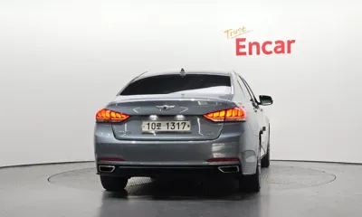 Hyundai Genesis 2015, 222199 км, за 4463.7 USD