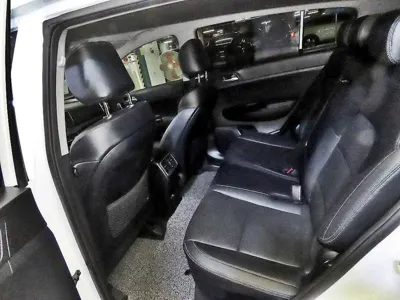 Kia Sportage 2018, 80581 км, за 9321.26 USD - фото 7