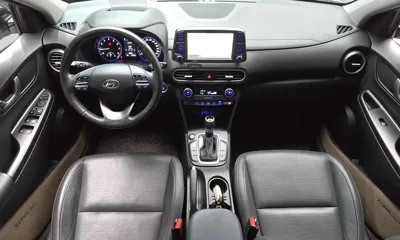 Hyundai Kona 2018, 45703 км, за 10228.02 USD - фото 7
