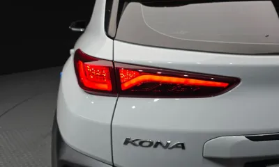 Hyundai Kona 2018, 45703 км, за 10228.02 USD - фото 23