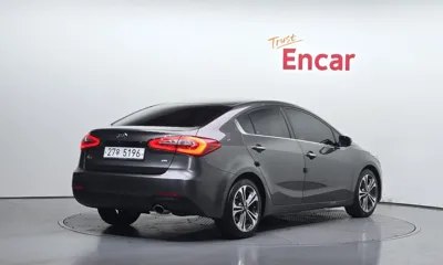 Kia K3 2013, 81622 км, за 4680.49 USD