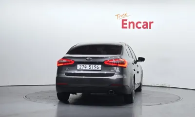 Kia K3 2013, 81622 км, за 4680.49 USD